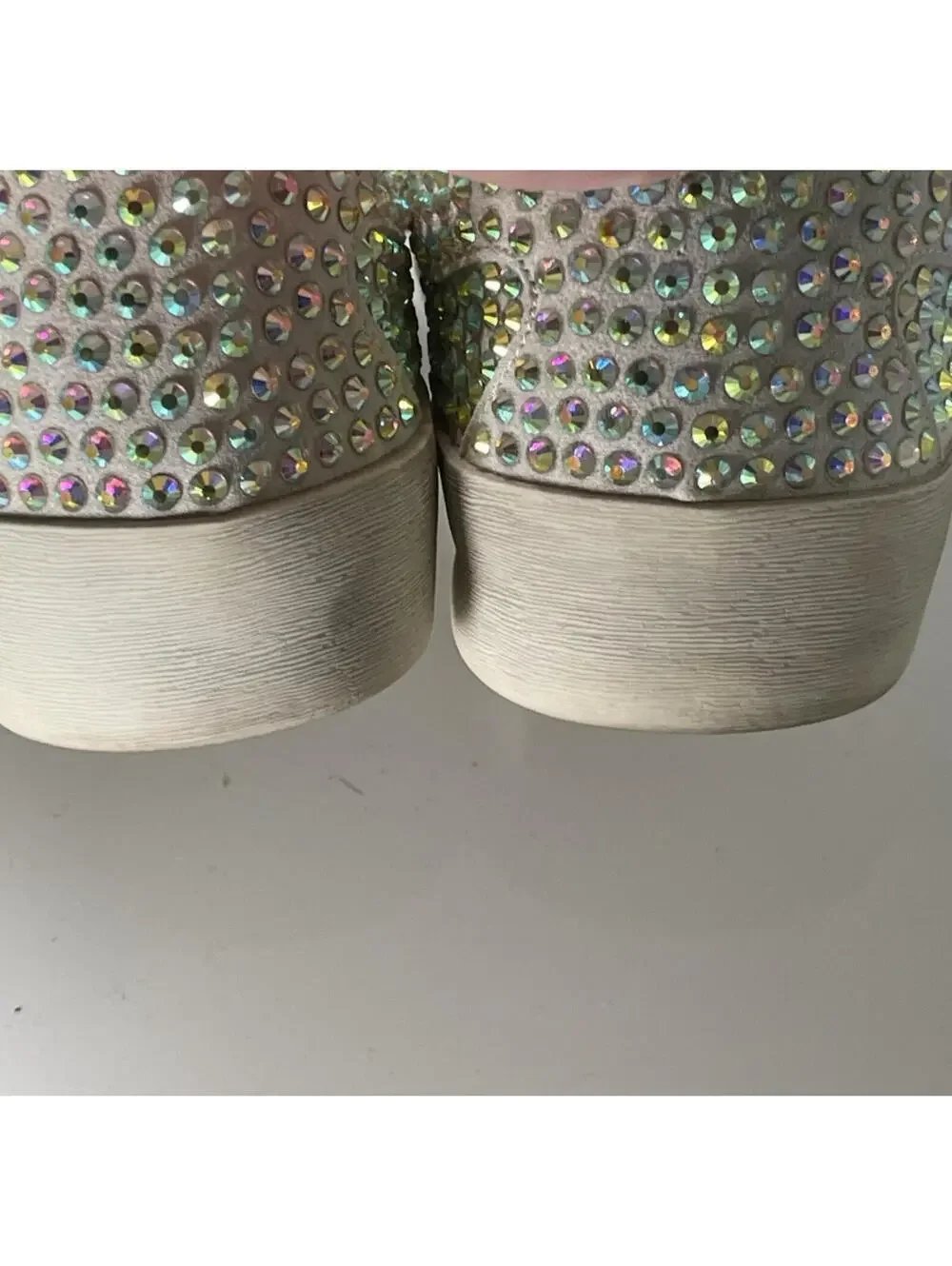 Mi.iM Miracle Miles Rhinestone Embellished Sneakers Women's Size 9 Multicolor
